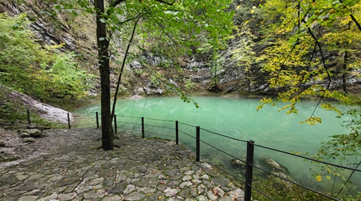jezero-vk